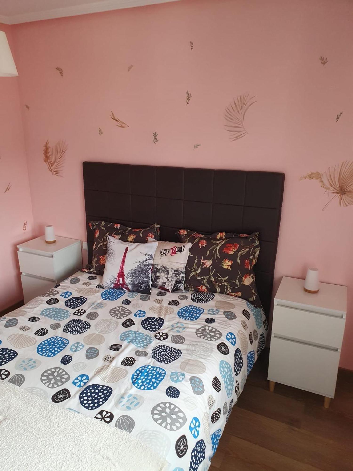 Vistas Monte Naranco Apartamento Con Parking 5Euros Al Dia Oviedo Exterior foto